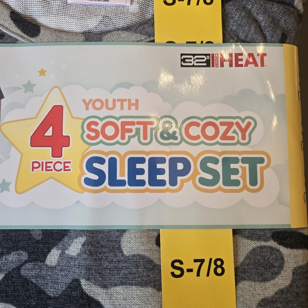 32 Degrees Boy's S Camo Sleep Set 4 Piece NEW